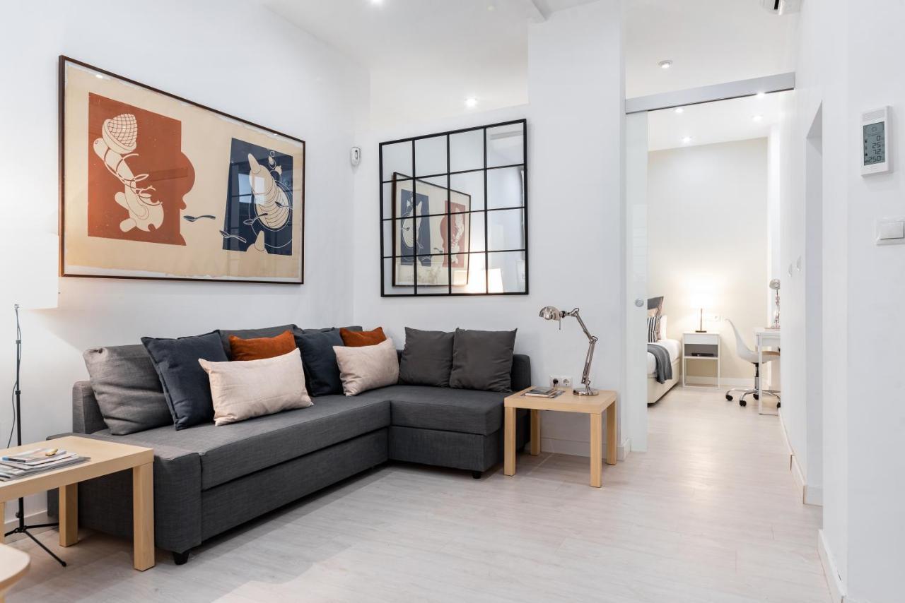 Cozy One-Bedroom La Latina Мадрид Екстериор снимка